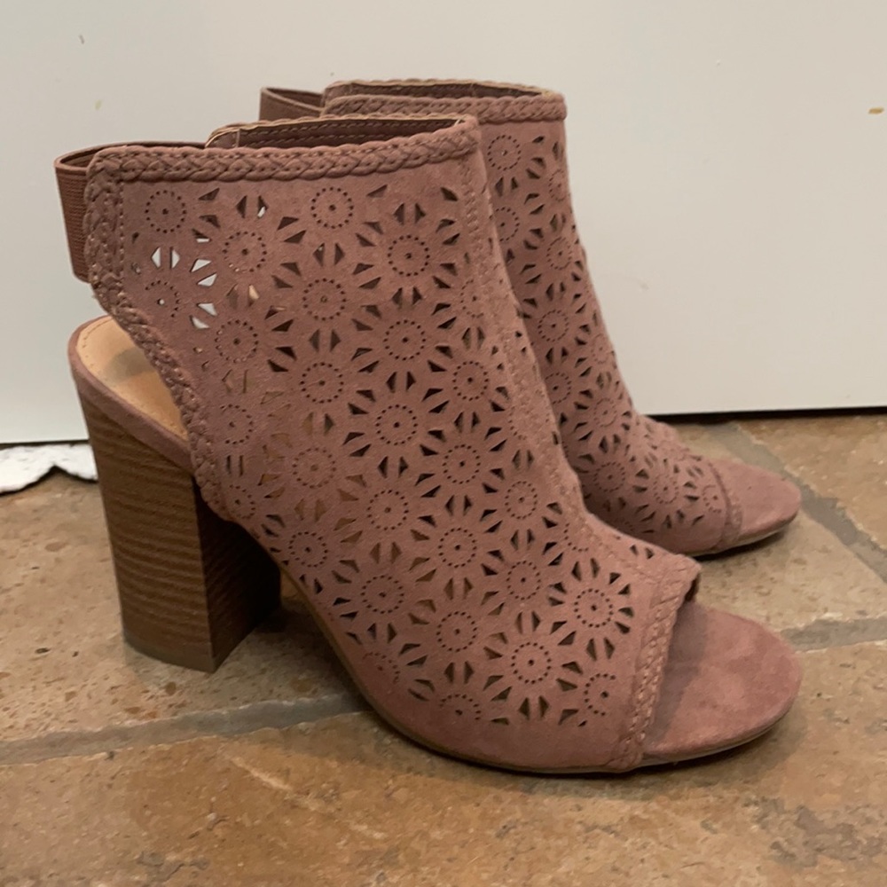 Lauren Conrad Tan Heels